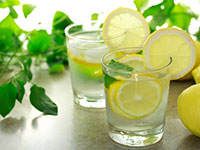 Вода с лимоном для очистки печени