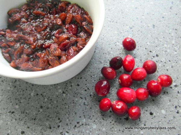 Клюквенный соус с&nbsp;ягодами годжи