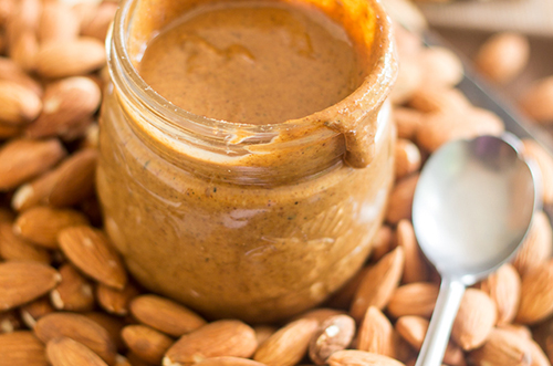 Ореховое масло из&nbsp;миндаля