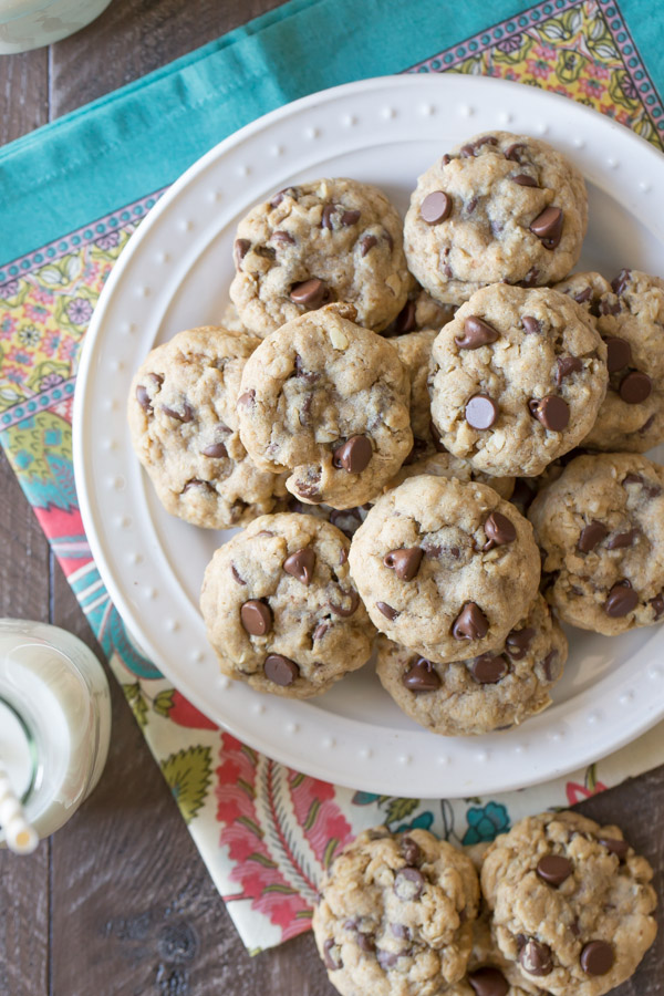 Цельнозерновое овсяное печенье с шоколадной крошкой и кокосовым маслом